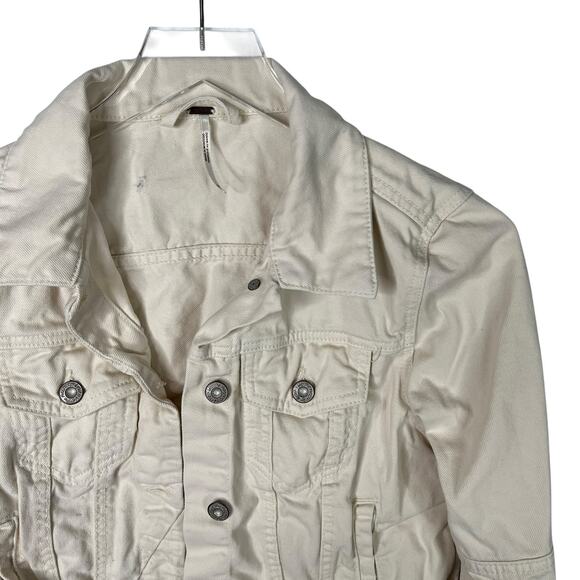 Free People Rumors Cropped Denim Jean Jacket FLAW Ecru Ivory Womens XS - Picture 3 of 10